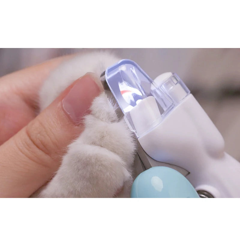 Professional Pet Nail Clippers with Led Light r Dogs Cats Pet Claw Grooming Scissors for Small Animals Paw Nail Trimmer Pet